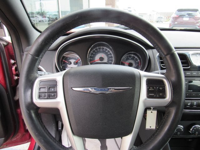 2012 Chrysler 200 Touring