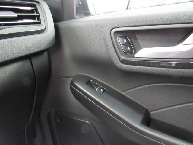 2026 Ford Escape ST-Line Elite