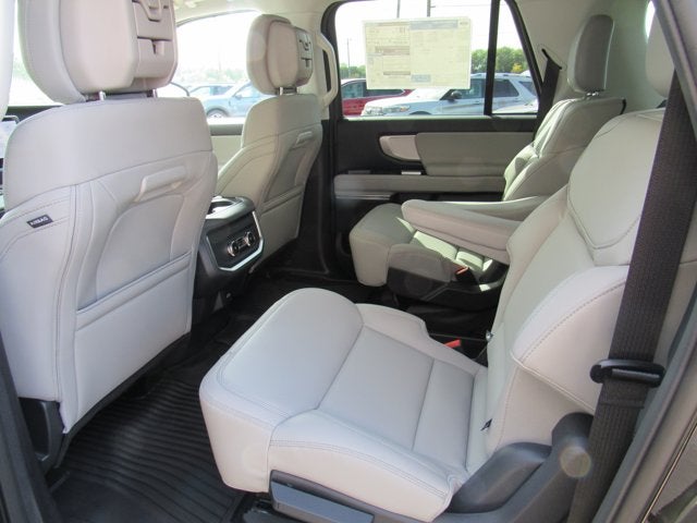 2027 Ford Expedition Max Active