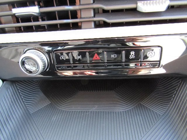 2026 Ford Explorer Active 4x4