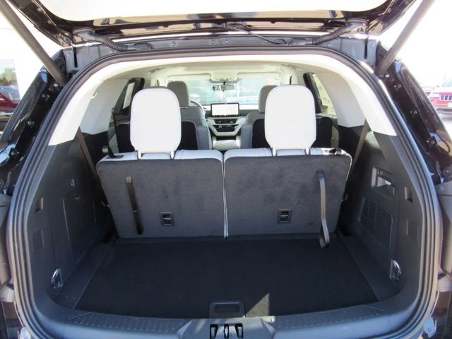 2026 Ford Explorer Active 4x4
