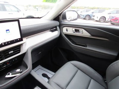 2026 Ford Explorer Active 4x4