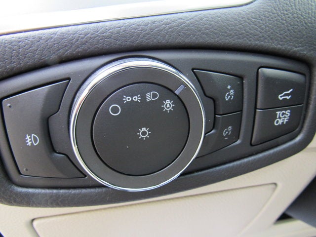 2024 Ford Edge Titanium
